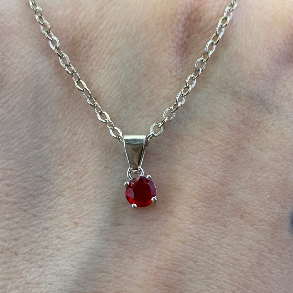 💛 Silver Effy Red CZ Gem Pendant Necklace | Minimal Classic Design - Picture 5 of 5
